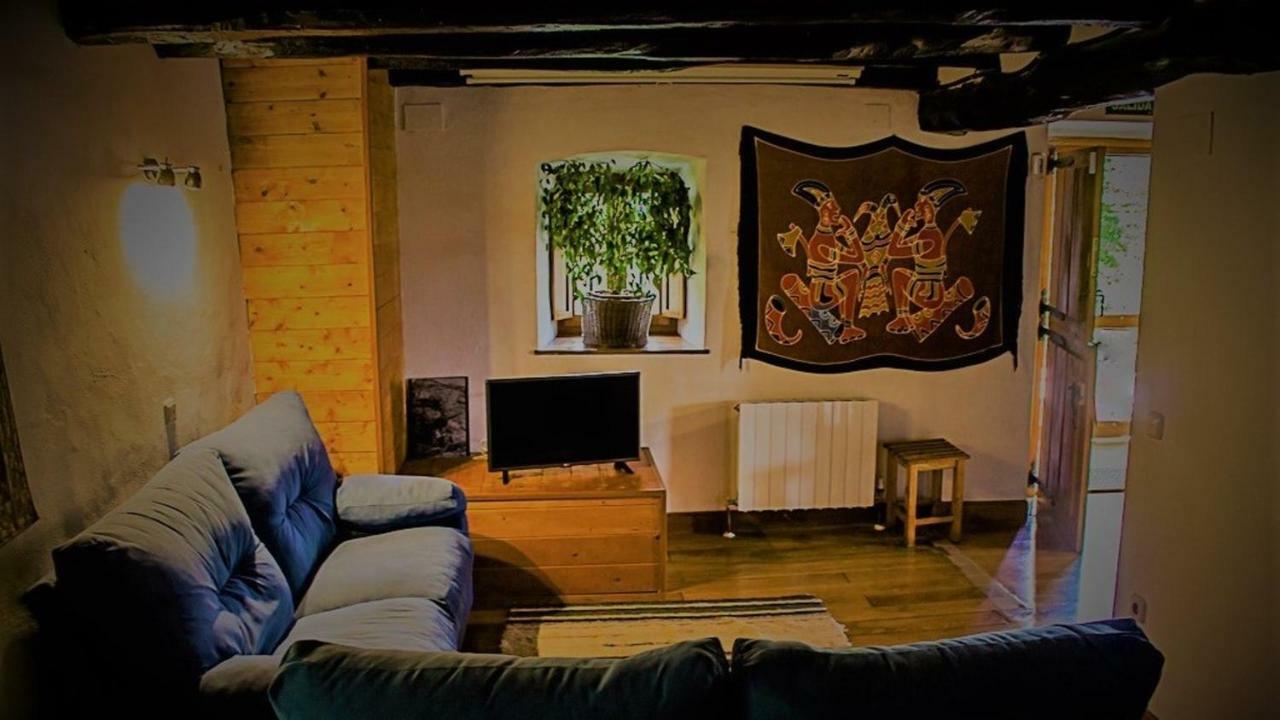 Arantzazu Albergue Mandoia Aterpetxea מראה חיצוני תמונה