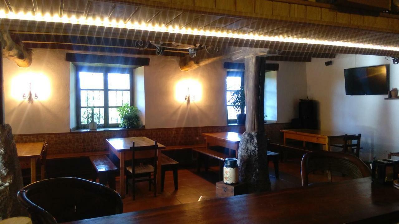 Arantzazu Albergue Mandoia Aterpetxea מראה חיצוני תמונה