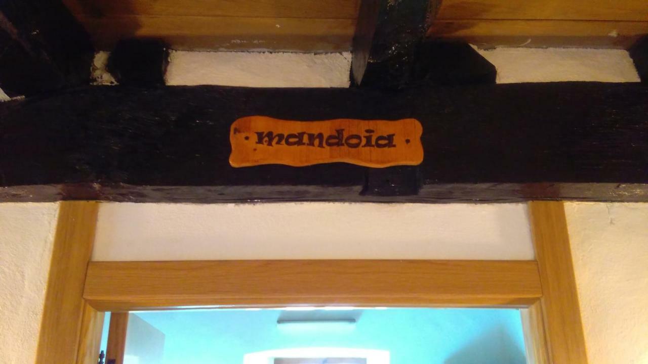 Arantzazu Albergue Mandoia Aterpetxea מראה חיצוני תמונה